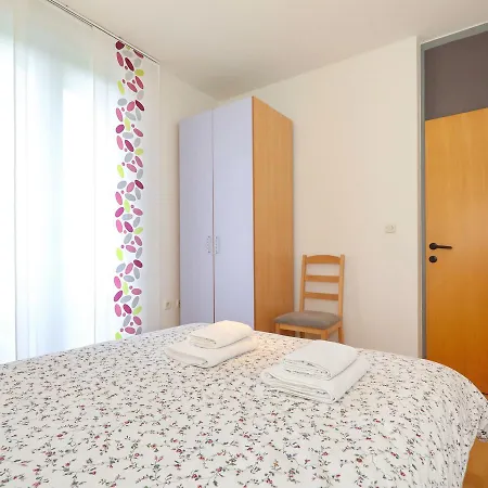 Appartement Nika *