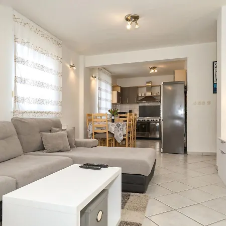 Nika Appartement
