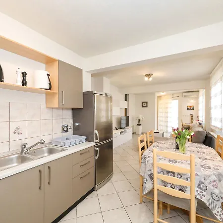 Apartman Nika